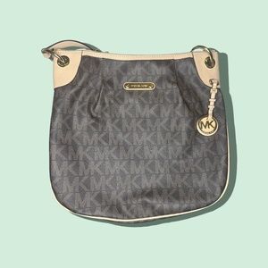 Excellent Used Condition Michael Kors Monogram Shoulder Bag